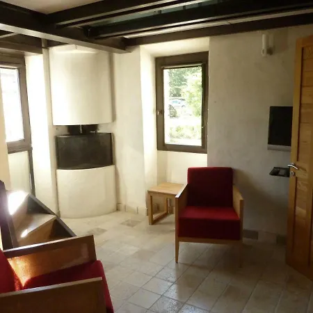 Landsted Hameau De Pichovet Vachères