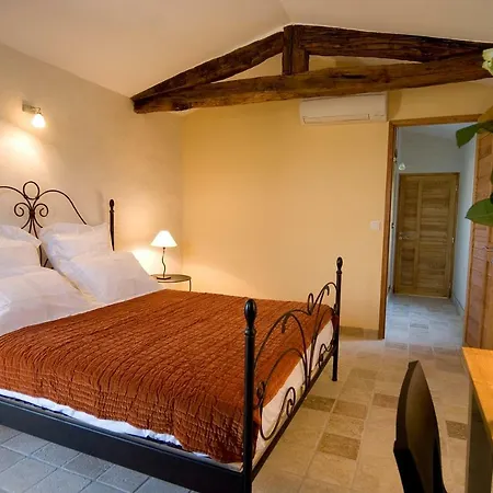 Landhuis Hameau De Pichovet *